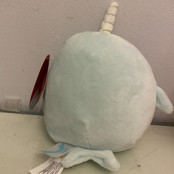 Niema 5” valentines narwhal squishmallows - Picture 2 of 3
